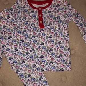 Vineyard vines pajamas